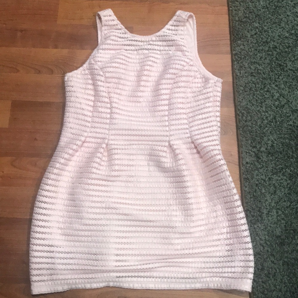 Sleeveless dress